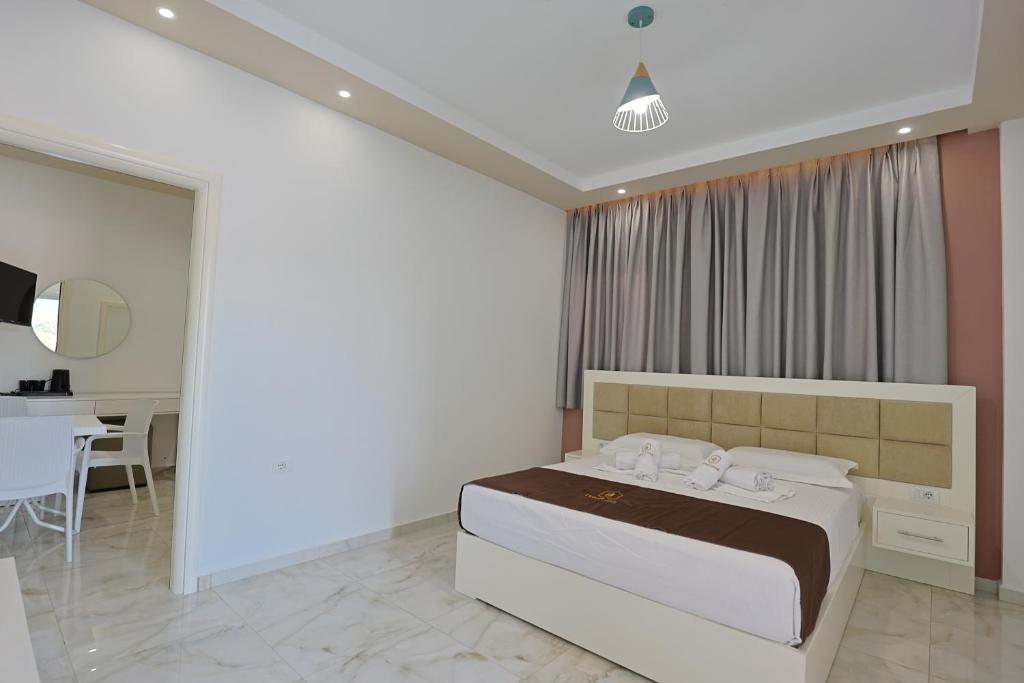 Deluxe Sea View Room